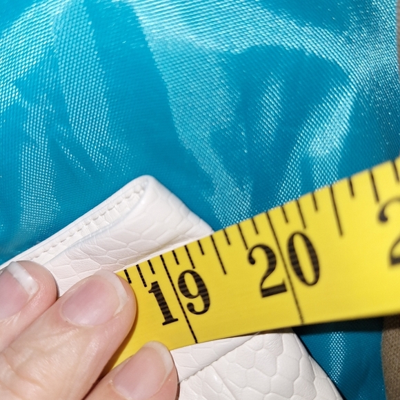 Peppermayo Snake Skin Textured White Pants 16 - Picture 3 of 4